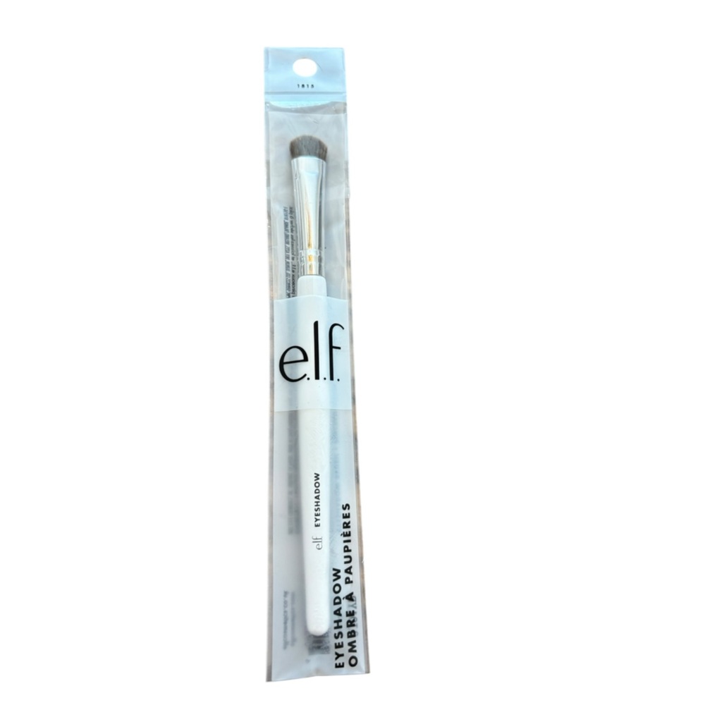 E.L.F. Eyeshadow Brush